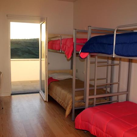 Azores Youth Hostels - Santa Maria Vila do Porto Ngoại thất bức ảnh
